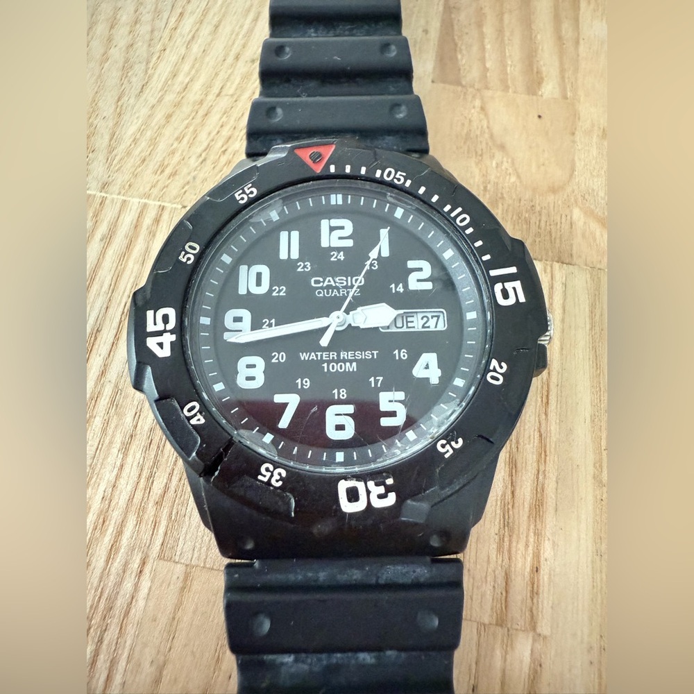 Casio men’s black dive style MRW-200H watch